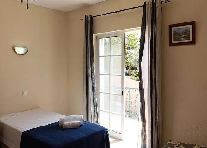 Casa Gomez B 公寓 *