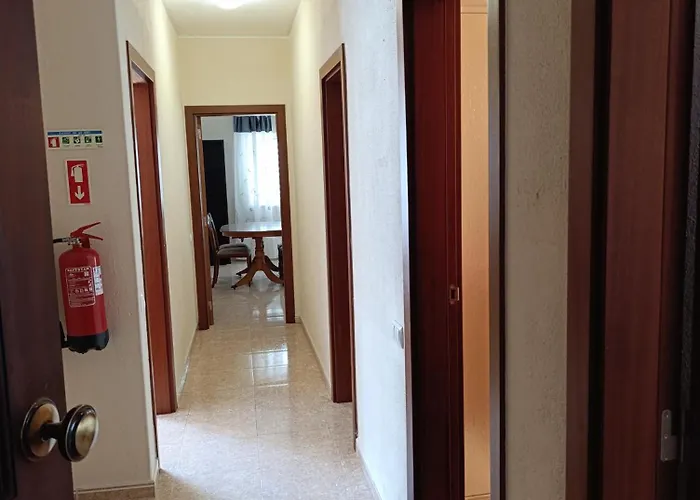 Casa Gomez B 公寓 *